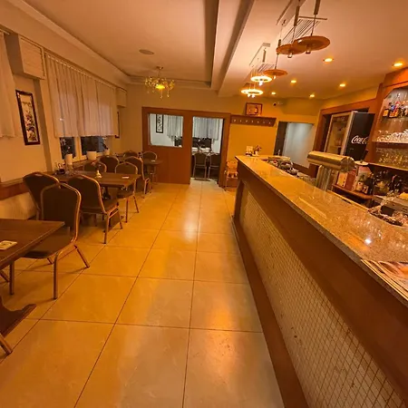 Отель Parkhotel Goldlinde