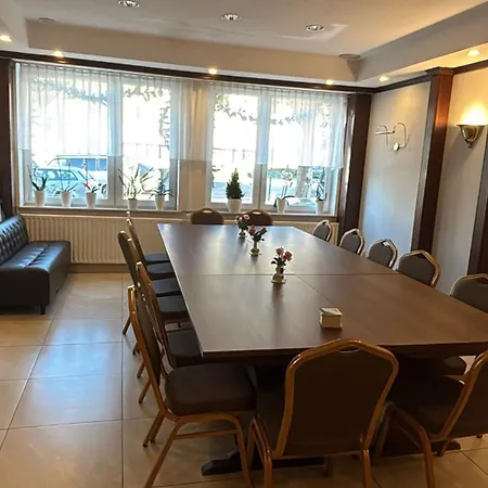 Szálloda Parkhotel Goldlinde Bodenwerder