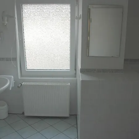 Parkhotel Goldlinde 3*