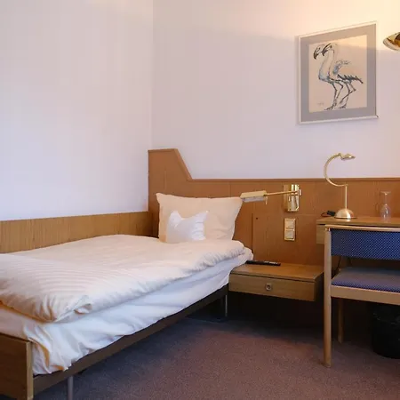 Parkhotel Goldlinde Отель 3*